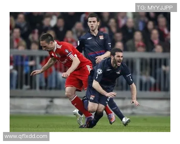 世界杯精彩对决拜仁狂胜里昂红牌事件引发全场热议