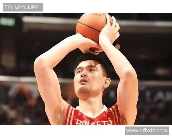 姚明因手指疼痛影响训练状态球迷担忧其复出时间延长