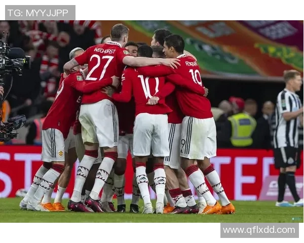 西甲激战热刺小胜曼联全场沸腾赛后分析引发热议