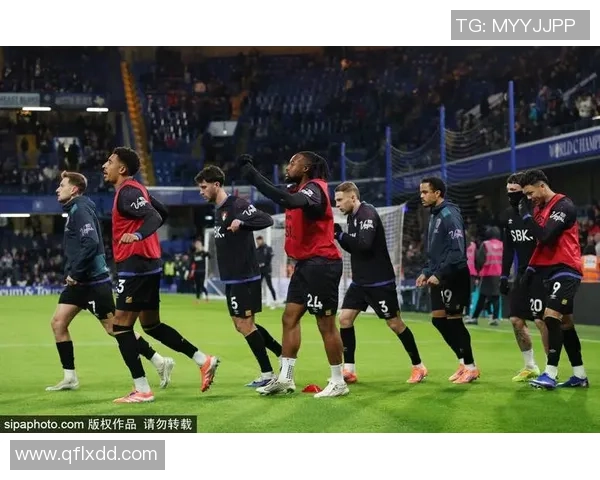 切尔西小胜波尔图红牌争议引发全场热议精彩集锦回顾 切尔西小胜波尔图红牌争议引发全场热议精彩集锦回顾