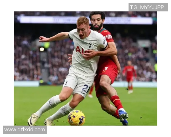 中超激战莱比锡与热刺平局红牌事件引发全场热议与争议分析