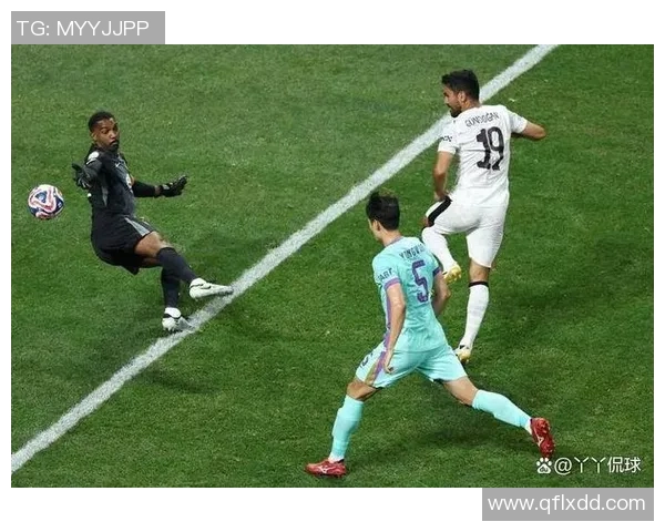 足总杯精彩对决尤文图斯与曼城激战成和战术分析与逆转瞬间回顾 足总杯精彩对决尤文图斯与曼城激战成和战术分析与逆转瞬间回顾