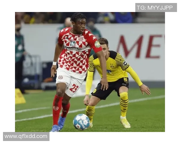 中超精彩对决里昂与多特蒙德战成平局全场沸腾瞬间回顾